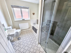 Photo 1- click for photo gallery